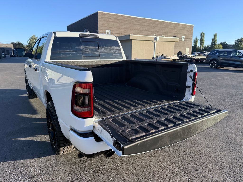 Used 2023 RAM 1500 Laramie AWD/4WD image 13