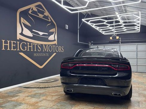 Used 2023 Dodge Charger SXT w/ Blacktop Package RWD image 16