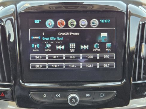 Used 2018 Chevrolet Traverse High Country AWD/4WD image 26