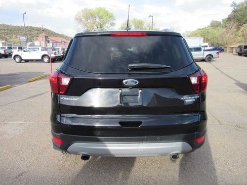 Certified 2019 Ford Escape Titanium AWD/4WD image 5