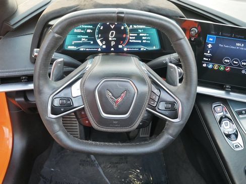 Used 2023 Chevrolet Corvette Stingray Premium Conv w/ Z51 Performance Package RWD image 12