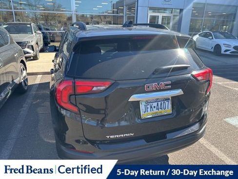 Used 2018 GMC Terrain SLE w/ Driver Convenience Package image 8