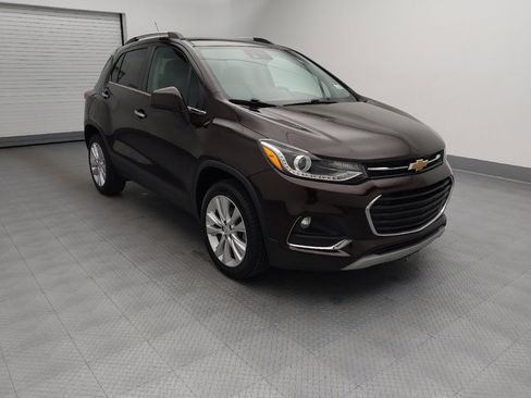 Used 2020 Chevrolet Trax Premier AWD/4WD image 13