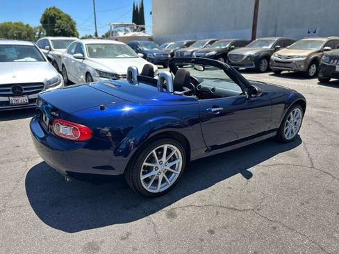 Used 2011 MAZDA MX-5 Miata Touring w/ Suspension Pkg image 25
