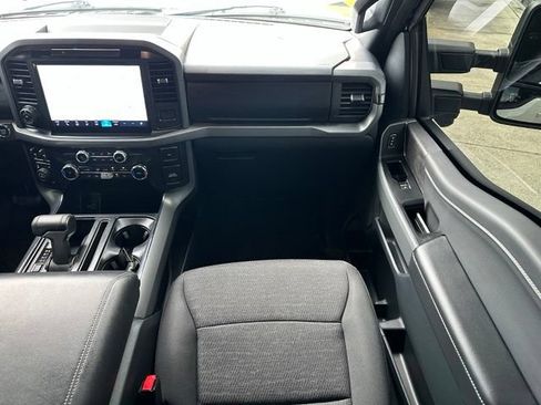 Used 2025 Ford F150 XLT w/ Equipment Group 302A MID AWD/4WD image 13