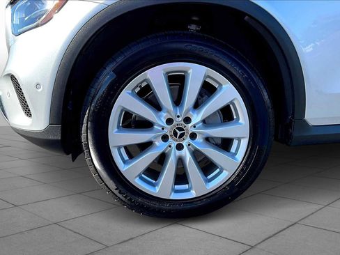 Used 2020 Mercedes-Benz GLC 300 image 11