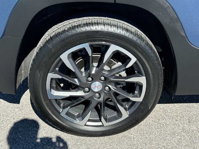 Used 2024 GMC Terrain SLT w/ Infotainment Package II AWD/4WD image 34