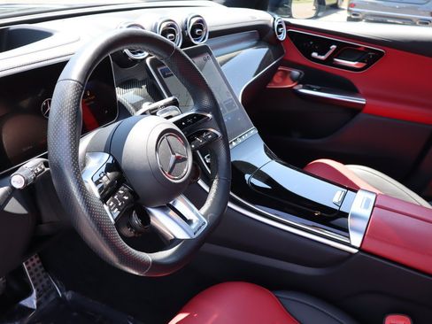 Used 2024 Mercedes-Benz GLC 43 AMG 4MATIC image 9
