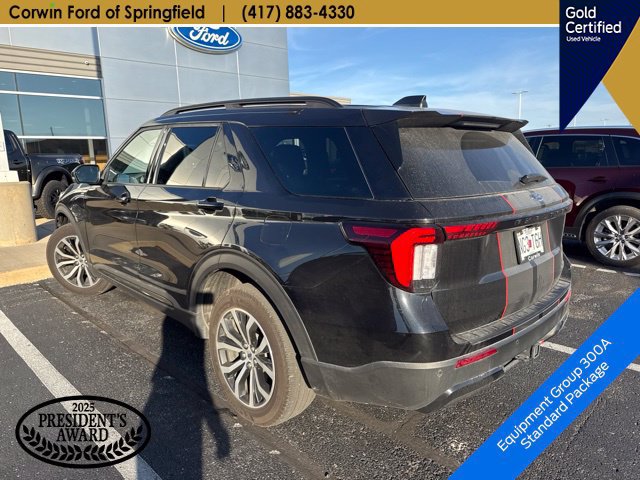 Used 2025 Ford Explorer ST-Line AWD/4WD image 7