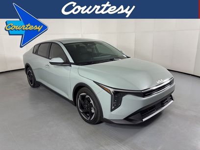 New 2026 Kia K4 EX