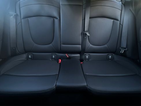 Used 2017 MINI Cooper Clubman S image 14