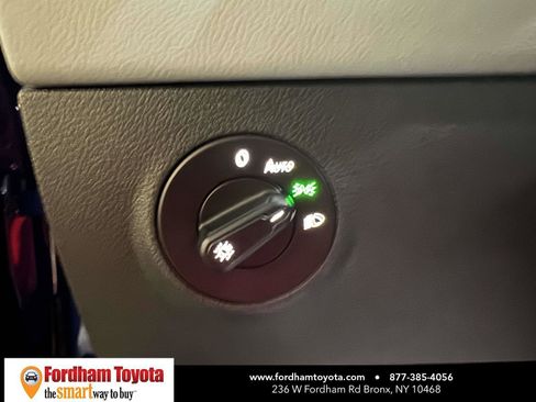 Used 2024 Volkswagen Taos SE image 20