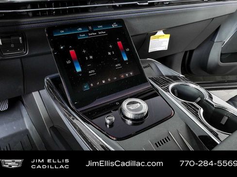 New 2026 Cadillac Escalade IQ Sport 1 w/ LPO, Floor Liner Package AWD/4WD image 18