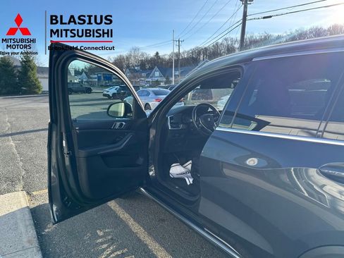 Used 2019 BMW X5 xDrive40i w/ Premium Package 2 image 9