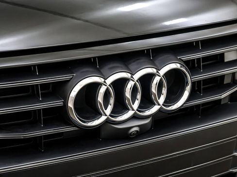 Used 2023 Audi A6 Premium Plus w/ Premium Plus Package image 14