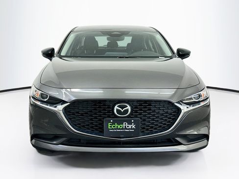 Used 2025 MAZDA MAZDA3 s FWD image 2