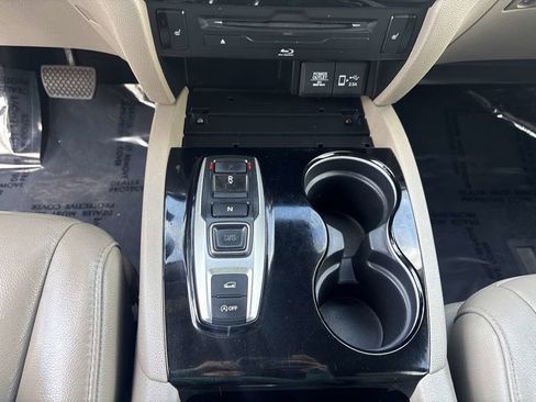 Used 2019 Honda Pilot Touring image 23