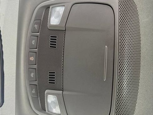Used 2017 Ford F250 XLT AWD/4WD image 12