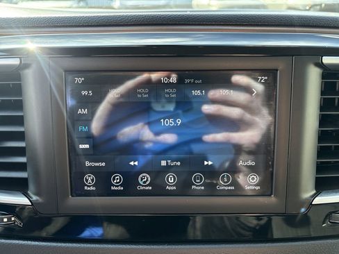 Used 2018 Chrysler Pacifica Touring Plus image 18