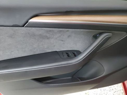 Used 2023 Tesla Model 3 Performance image 18