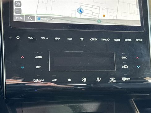 Used 2024 Hyundai Tucson Limited image 28
