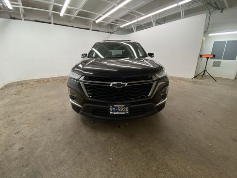 Used 2024 Chevrolet Traverse Premier w/ Redline Edition image 9
