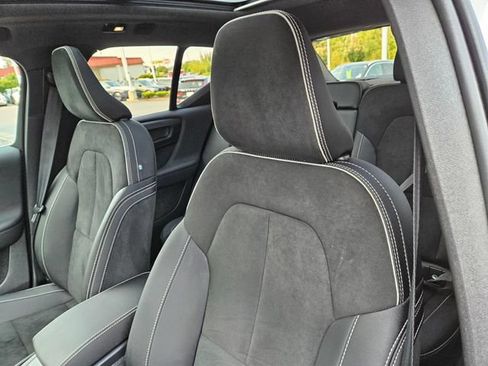 Certified 2023 Volvo XC40 Recharge Plus w/ Protection Package Premier AWD/4WD image 18