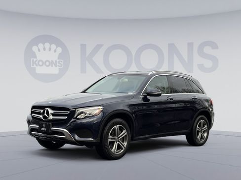 Used 2019 Mercedes-Benz GLC 300 4MATIC image 1