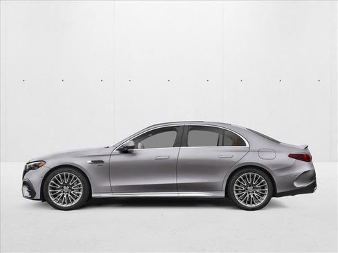 New 2026 Mercedes-Benz E 53 AMG e 4MATIC Sedan image 3