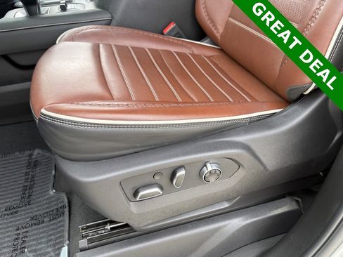 Used 2024 GMC Sierra 1500 Denali Ultimate image 36