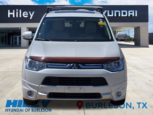 Used 2014 Mitsubishi Outlander SE FWD image 7