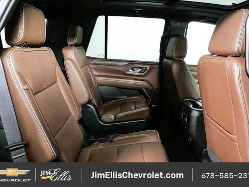 Certified 2023 Chevrolet Tahoe High Country AWD/4WD image 2
