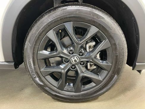 Used 2025 Honda HR-V Sport image 7