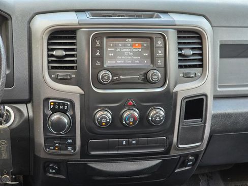 Used 2014 RAM 1500 Express AWD/4WD image 33