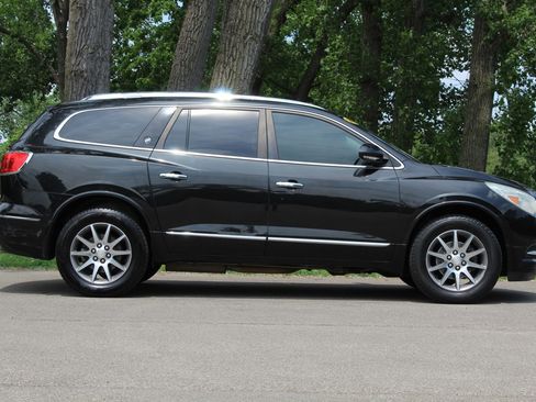 Used 2013 Buick Enclave Leather FWD image 8