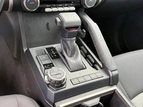 Used 2025 Toyota Tacoma TRD Off-Road AWD/4WD image 19