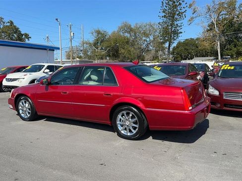 Used 2011 Cadillac DTS Luxury image 13