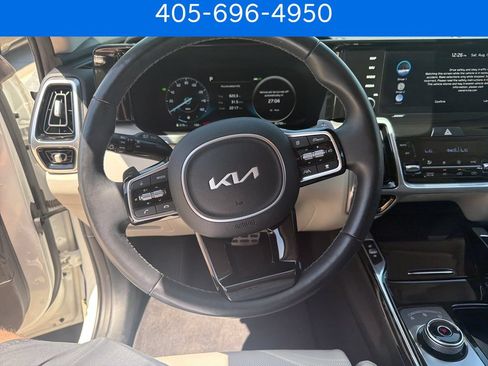 Used 2024 Kia Sorento SX Prestige AWD/4WD image 16