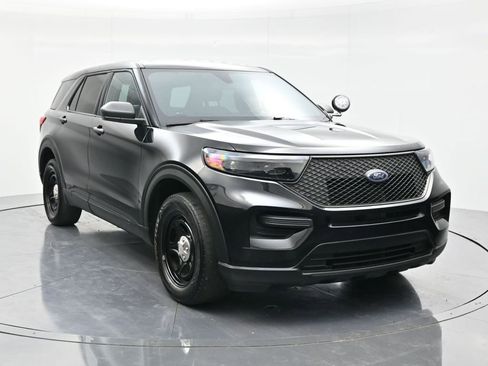 Used 2022 Ford Explorer 4WD Police Interceptor image 3