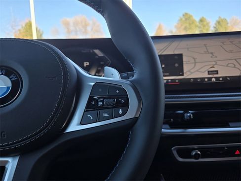 New 2026 BMW X5 M60i image 31