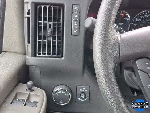 Certified 2024 GMC Savana 2500 Work Van w/ Driver Convenience Package image 15