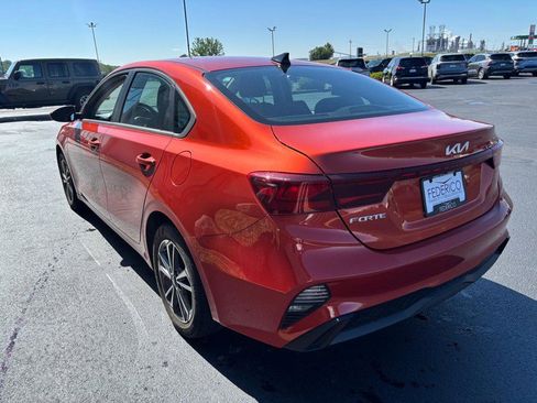 Used 2023 Kia Forte LXS FWD image 6