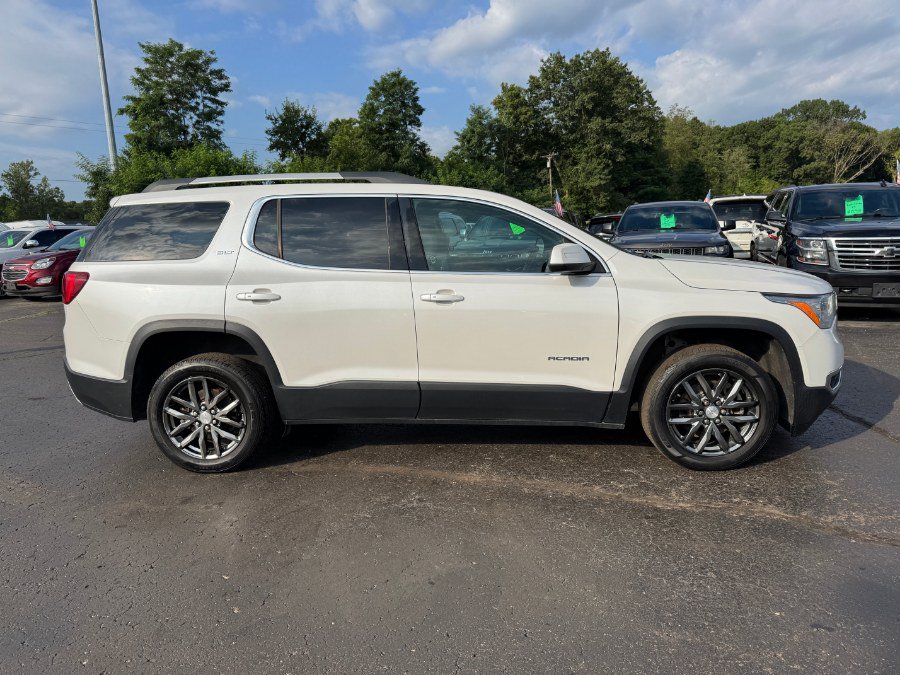 Used 2017 GMC Acadia SLT AWD/4WD image 6