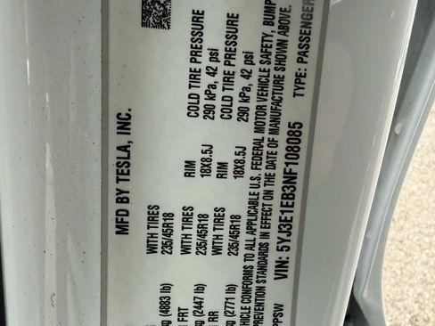 Used 2022 Tesla Model 3 Long Range image 29