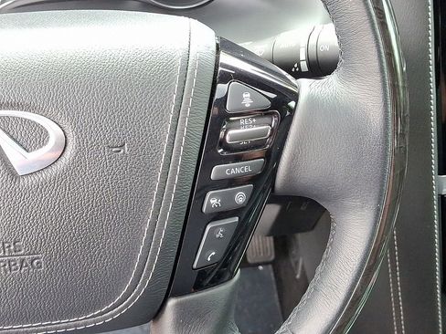 Used 2024 INFINITI QX80 Sensory image 24