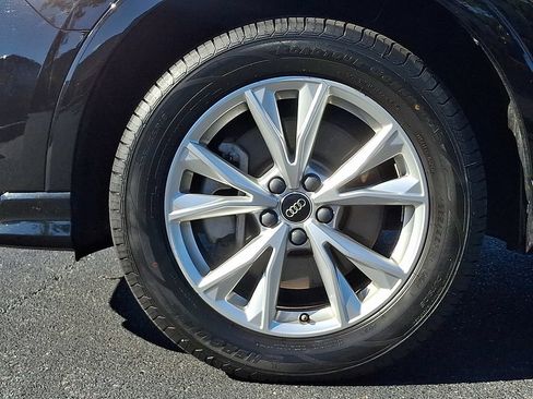 Used 2025 Audi Q3 2.0T Premium AWD/4WD image 8