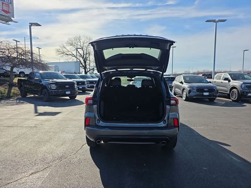 Certified 2023 Ford Escape ST-Line w/ Tech Pack #1 image 11