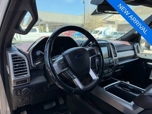Used 2017 Ford F350 Platinum w/ Platinum Ultimate Package AWD/4WD image 9