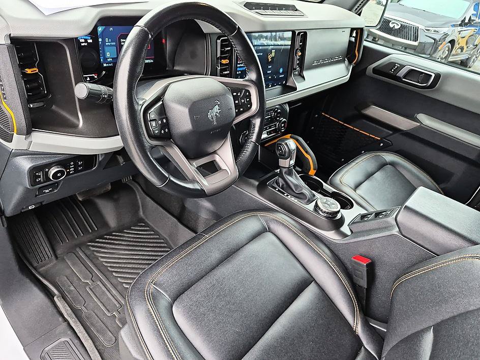 Used 2023 Ford Bronco Badlands AWD/4WD image 15