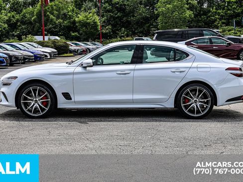 Used 2025 Genesis G70 2.5T AWD/4WD image 9